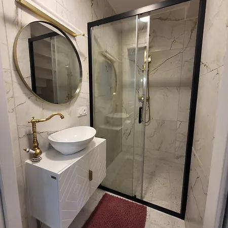 公寓 Agence Du Sacre Coeur Immobilier *