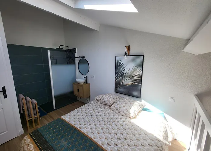 Apartament Agence Du Sacre Coeur Immobilier