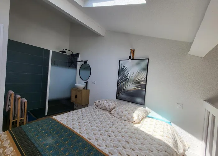 Apartament Agence Du Sacre Coeur Immobilier